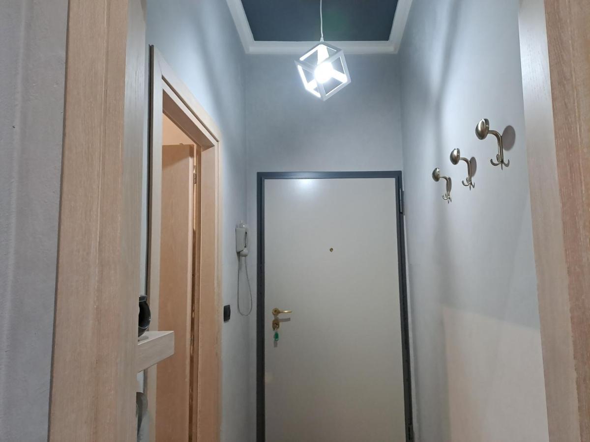 Appartamento Nel Cuore Di Parma - Laterale Via Farini 外观 照片